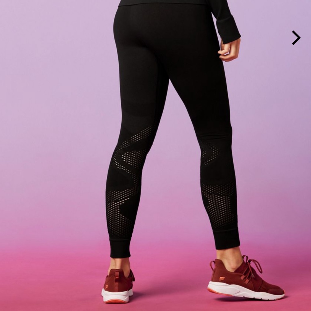 NWT Fabletics High-Waisted Seamless Mesh Legging